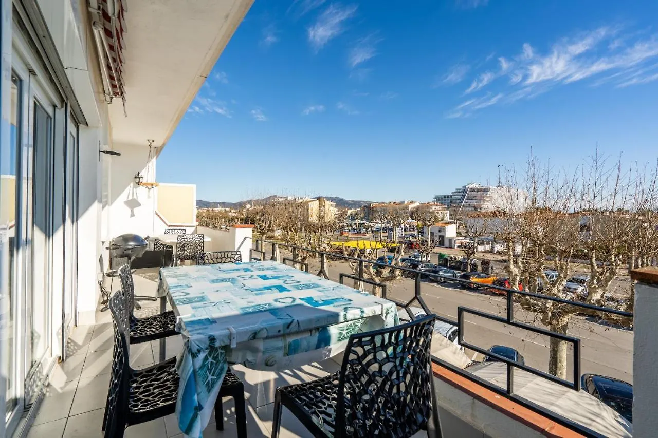 Welcs Apartamento 048 Emp Con Terraza Y Vistas Empuriabrava Apartament
